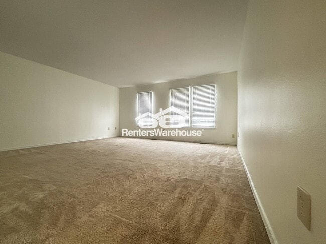 Building Photo - 1764 Wilcox Ln