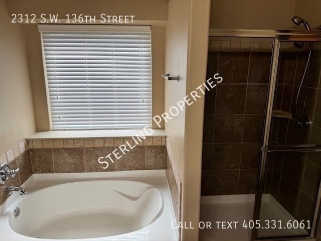Building Photo - 2312 SW 136th St