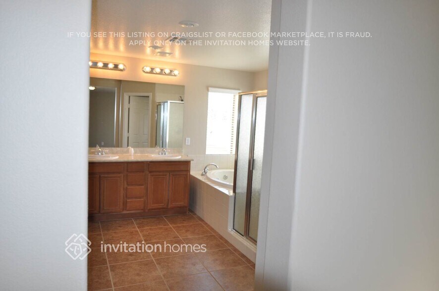 Building Photo - 6324 Palmona St