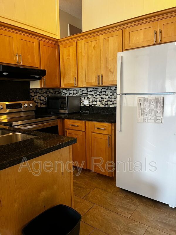 Building Photo - 98-1403 Kaahumanu Street #B