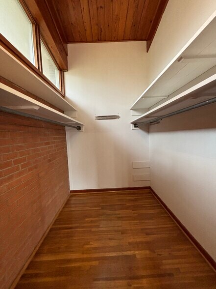 Master closet - 1010 N Cutting Ave