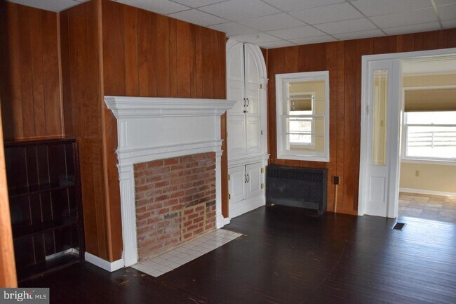Building Photo - 3602 Green Valley Rd