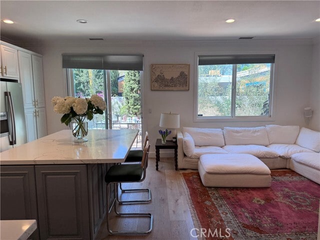 Building Photo - 2553 Santa Ana Ave