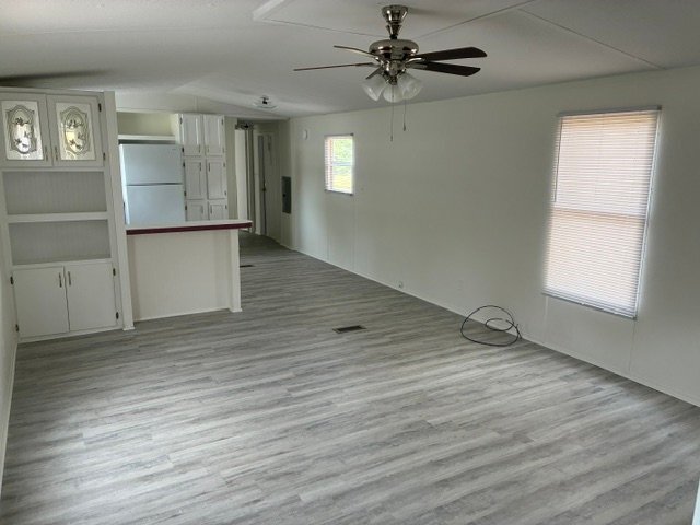 Building Photo - 1220 Clearwater Springs Rd