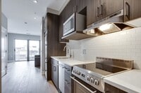 Building Photo - 2550 17th St NW