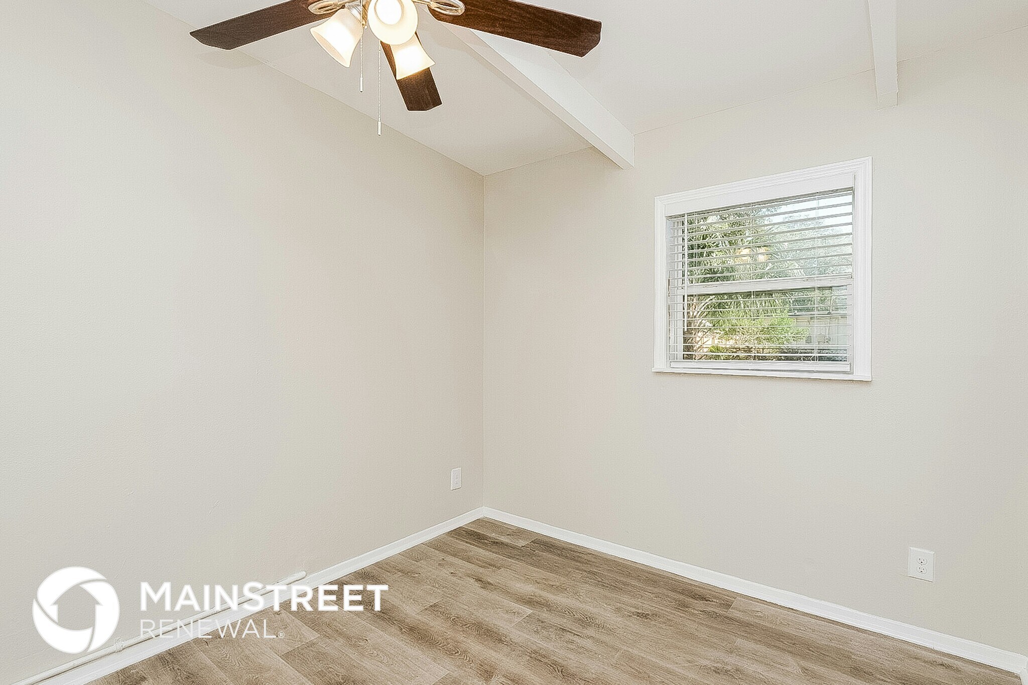 Building Photo - 3228 Clifford Sample Dr