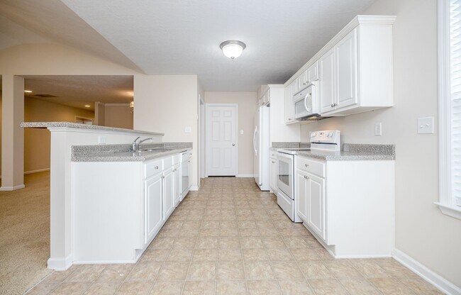 Building Photo - 272 High Meadows Cir