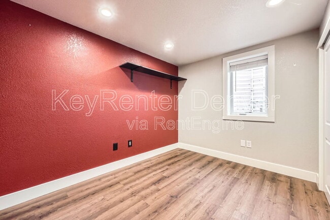 Building Photo - 10462 Carlile St