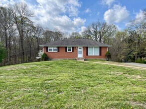 Building Photo - Country Ranch Available Now!