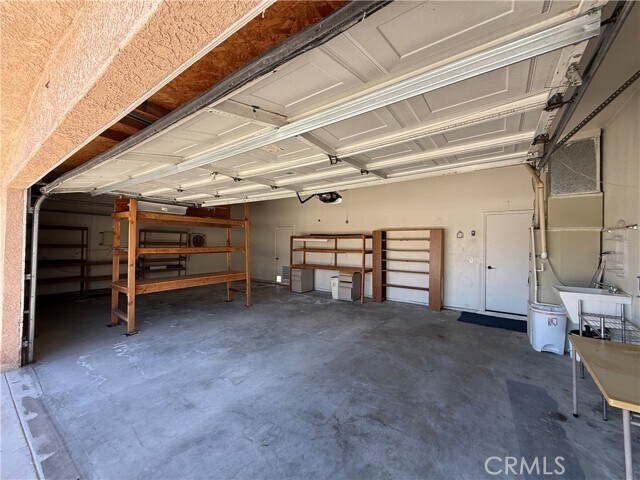 Building Photo - 1129 Osprey St