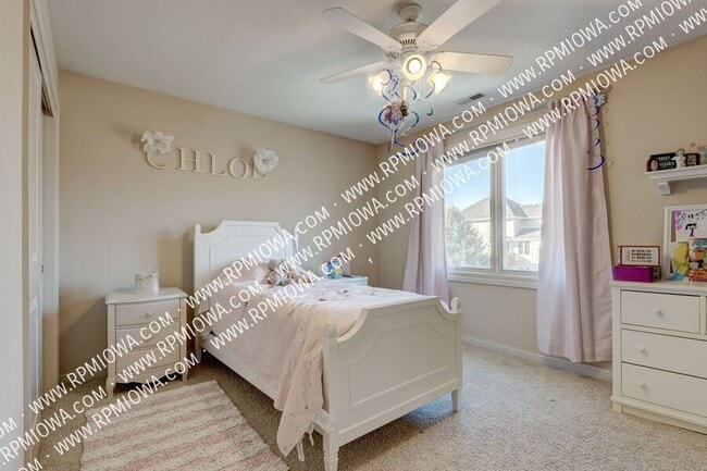 Building Photo - 4631 Timberline Dr
