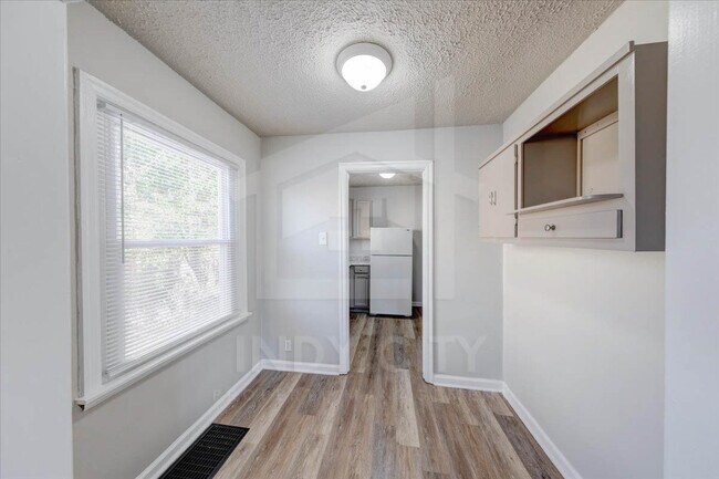 Building Photo - 3539 Prospect St