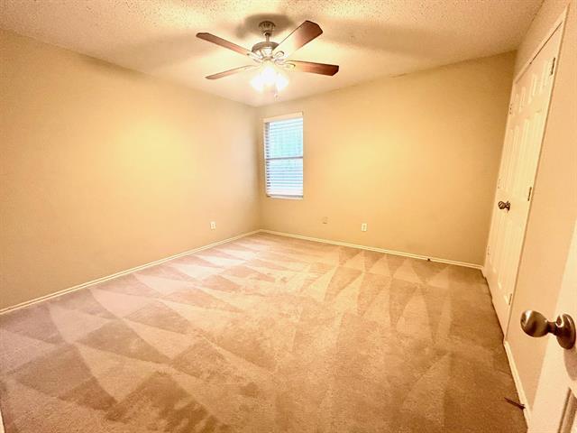 Building Photo - 3516 Clydesdale Dr