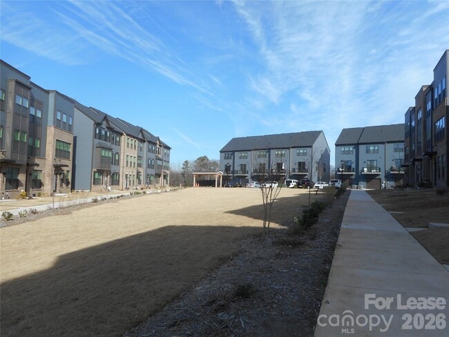 Building Photo - 3121 Coquina Ln