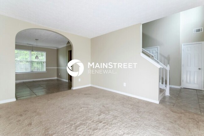 Building Photo - 4 Bedroom Pet-Friendly Home in Hampton, GA with Main Street Renewal