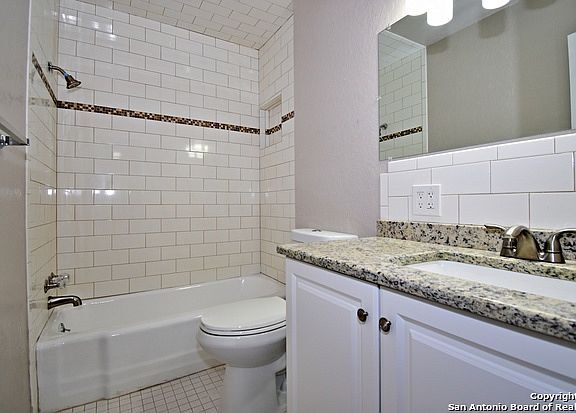 guest bathroom - 168 Barilla Plz