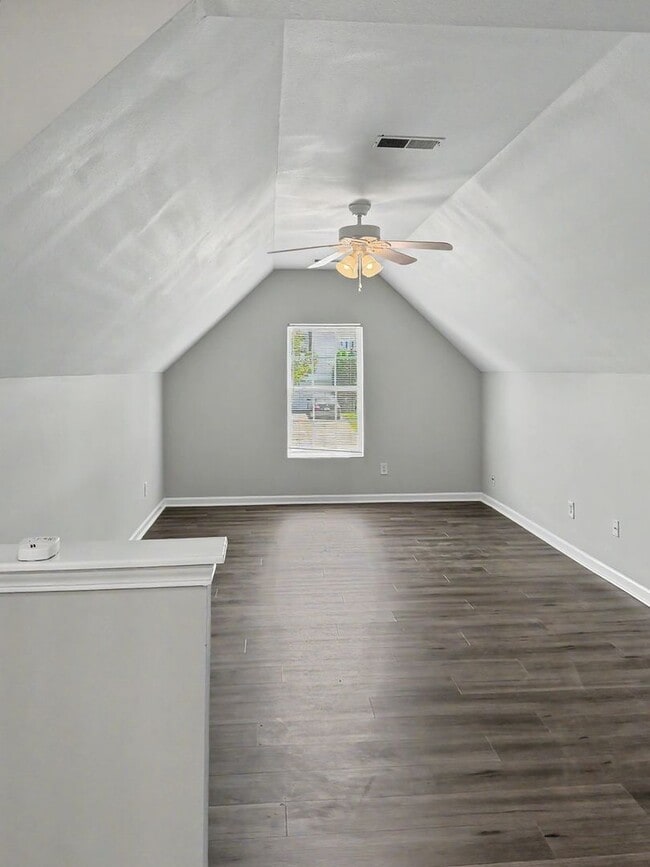 Building Photo - 2717 Forest Grove Ct