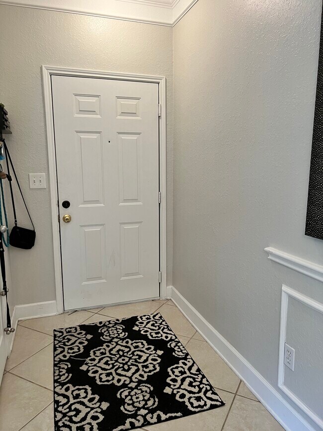 Building Photo - 4316 Bayside Village Dr