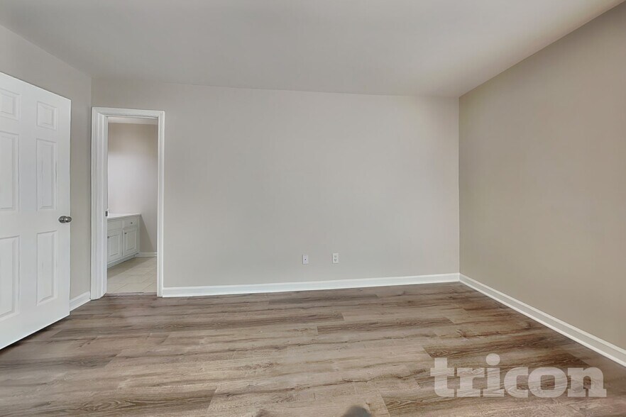 Building Photo - 120 Canal Pl