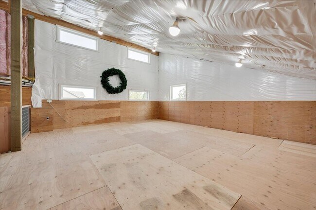 Building Photo - Game Night to Sunset Strolls - Find Your Flow on Whidbey