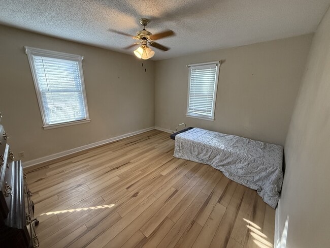 Building Photo - 130 Bobby Rash Rd