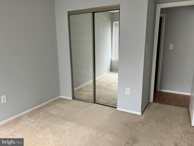 Building Photo - 8141 Needwood Rd