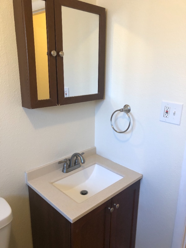 Building Photo - 1026 17th Ave