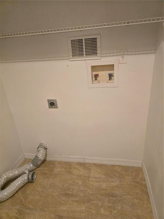 Building Photo - 9228 Lake Chase Island Way