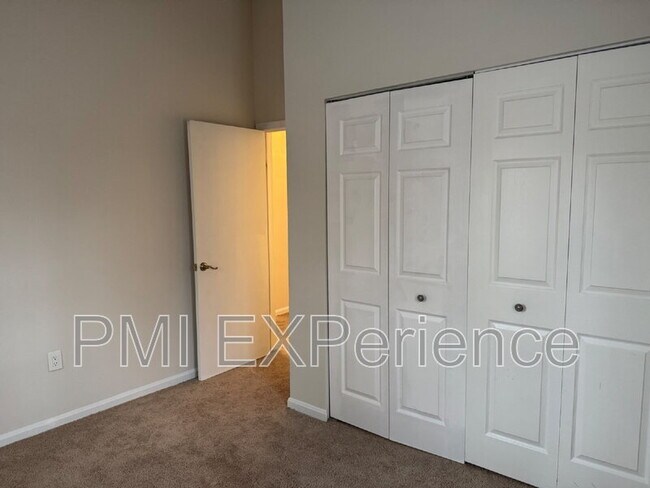 Building Photo - 709 St Michaels Dr