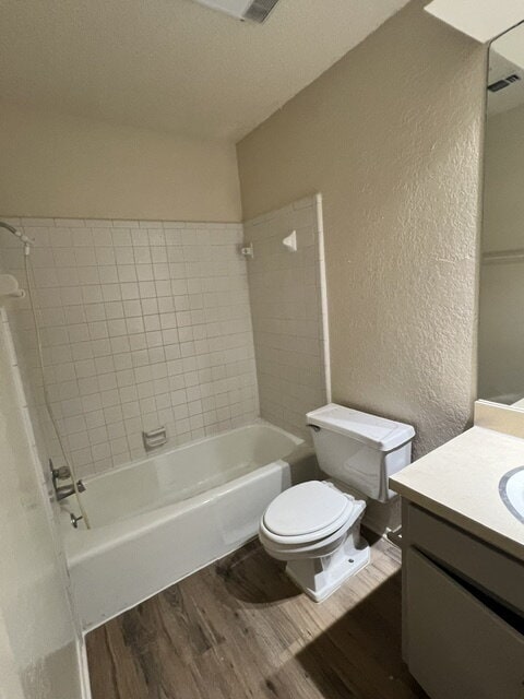 Building Photo - 2 Bedroom 2 Bath Duplex for Lease in Benbrook! $350 OFF 1st Month Rent with 18 Month Lease!