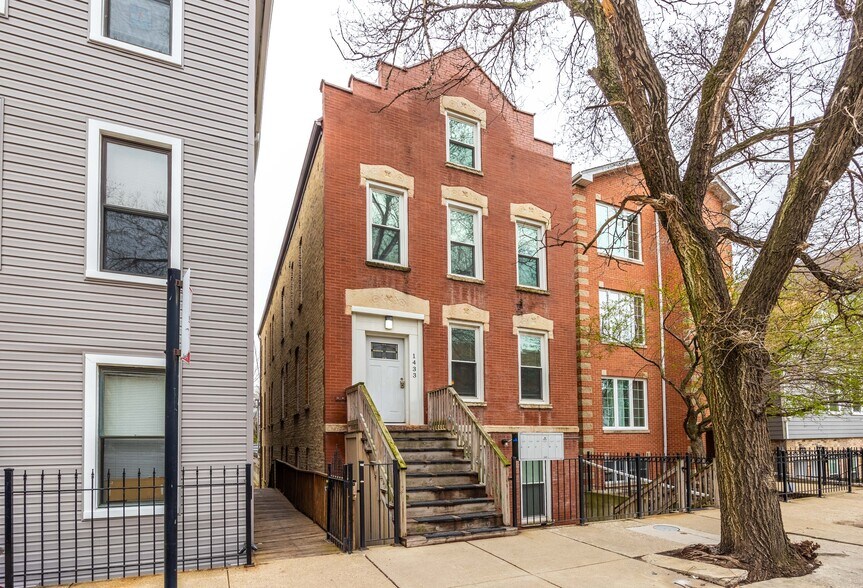 Building Photo - 1433 N Cleaver St