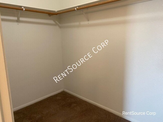 Building Photo - 34675 Pso Del Valle