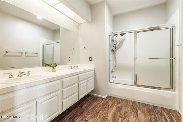 Building Photo - 4109 Laurelview Dr