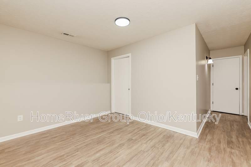 Building Photo - 1214 Nouvelle Dr