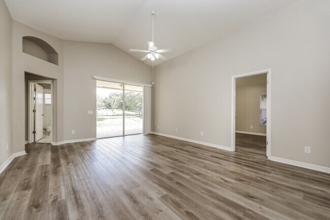 Building Photo - 4218 Medbury Dr