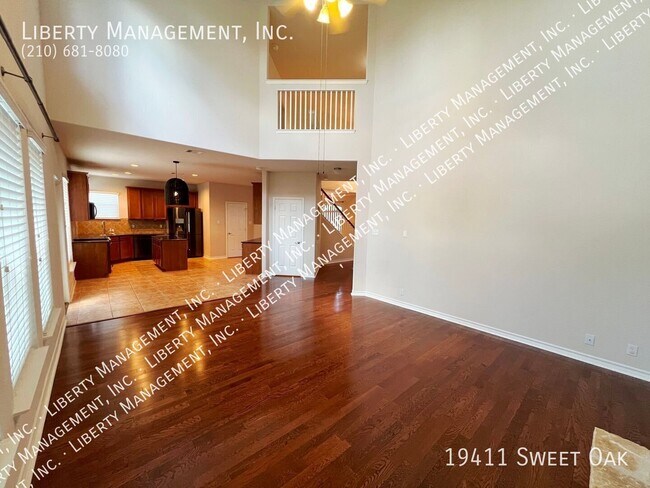 Building Photo - 19411 Sweet Oak