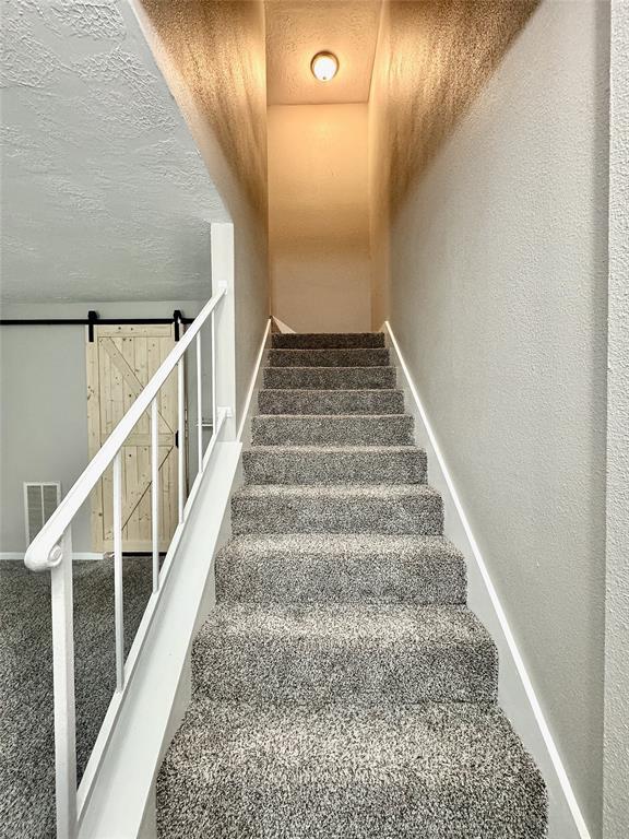 Building Photo - 11525 Beechnut St