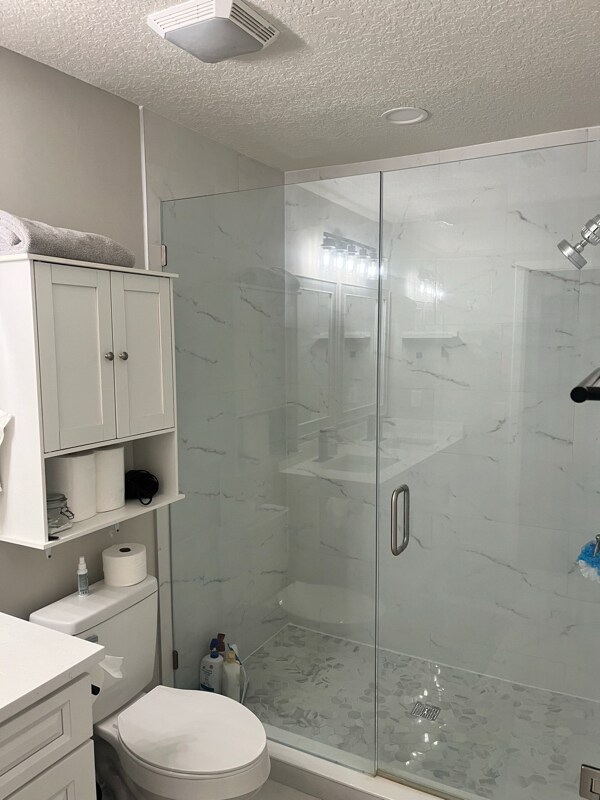 Building Photo - 3035 Hampstead Dr