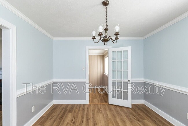 Building Photo - 2415 Dumbarton Rd