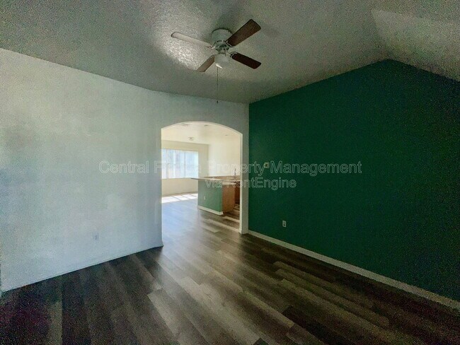 Building Photo - 4304 Paradise Cove Ct