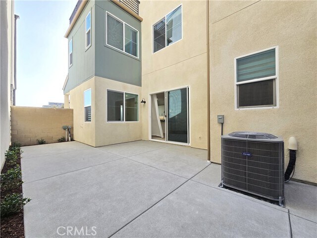 Building Photo - 179 Yugen