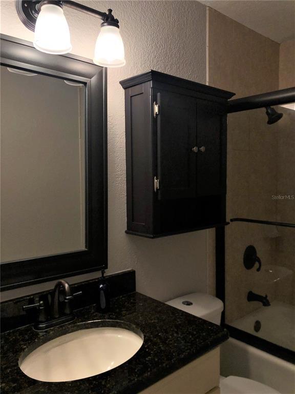 Building Photo - 3210 Stonewater Ct
