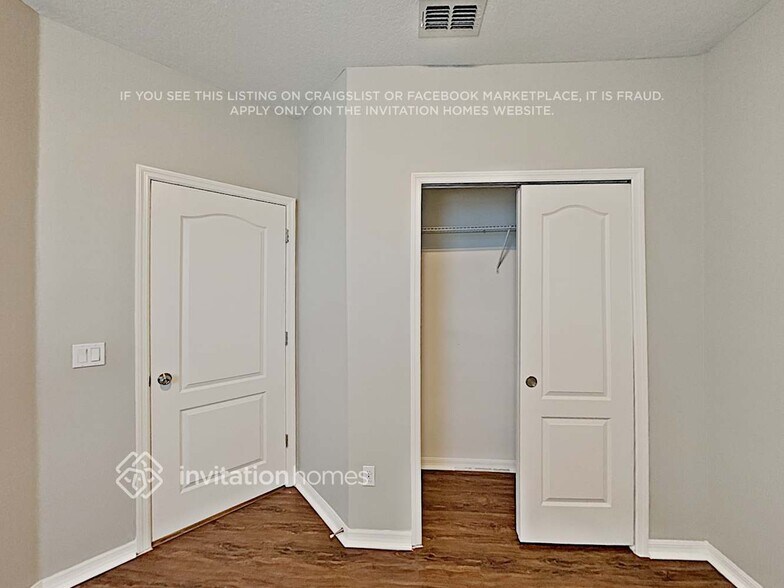 Building Photo - 3801 Wind Dancer Cir