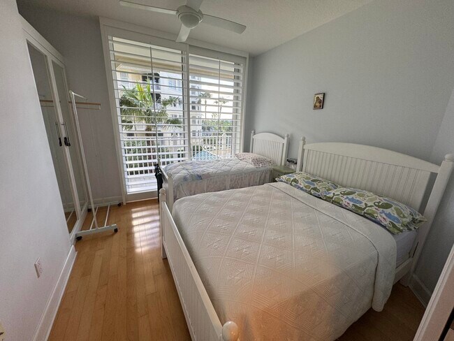 Building Photo - 221 Ocean Grande Blvd