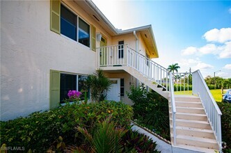 Building Photo - 700 Teryl Rd