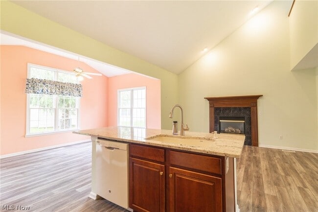 Building Photo - 14480 Quail Ridge Dr