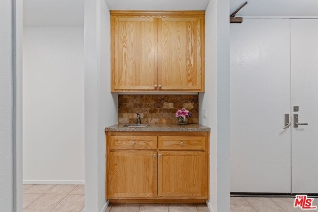 Building Photo - 306 Bora Bora Way