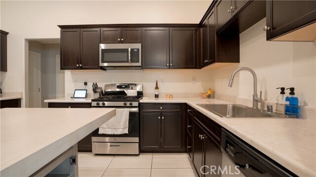 Building Photo - 1133 Avenida Del Rio