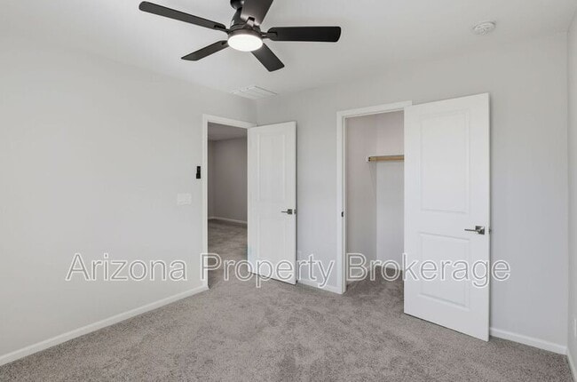 Building Photo - 17232 W Paraiso Ln