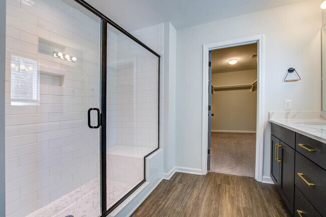 Building Photo - 1507 Dawn Mist Wy